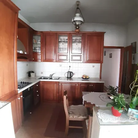 Apartment Apartmani Lucija Sumartin
