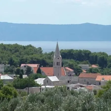 Apartmani Lucija * Sumartin